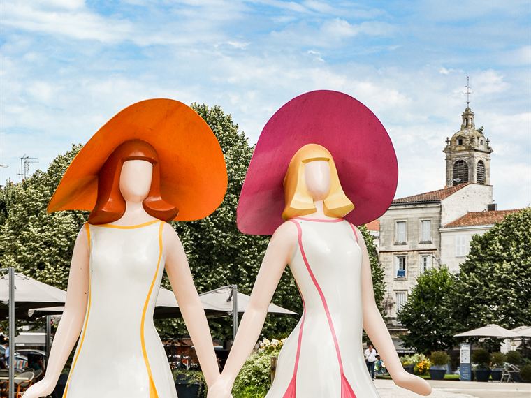 La Statue des Demoiselles de Rochefort